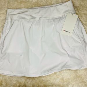 Lululemon Pacer Rival skirt ** Extra Long size: 10